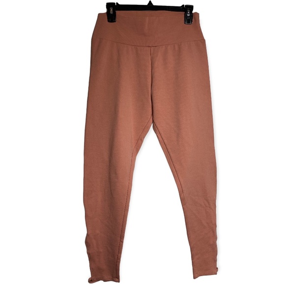 NWT Charlotte Russe Dusty Light Pink Leggings Size Large - Picture 2 of 5